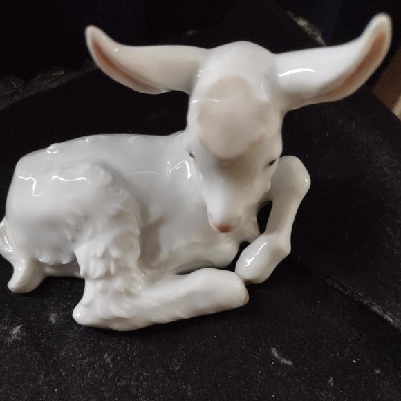 Eschenbach Porcelain, Prof Th. Karner, Goat/Kid - Picture 3 of 7